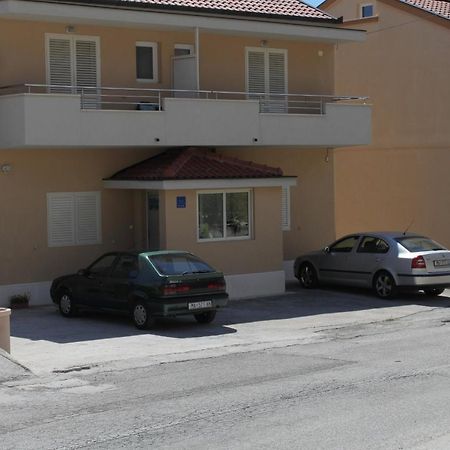 Apartments With A Parking Space Makarska - 6850 Buitenkant foto